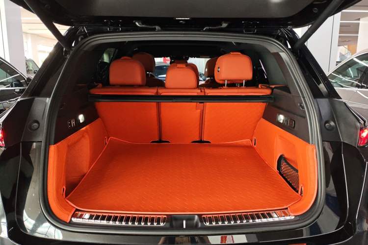 Used Li Auto L7 2025 Max Smart Refresh Edition Trunk