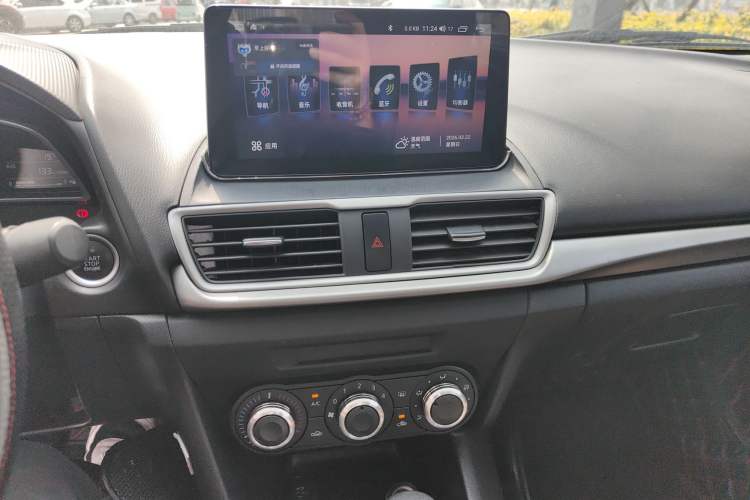 Used Mazda 3 Axela 2019 Cloud-Controlled Version Sedan 1.5L Automatic Comfort Trim China VI Standard
