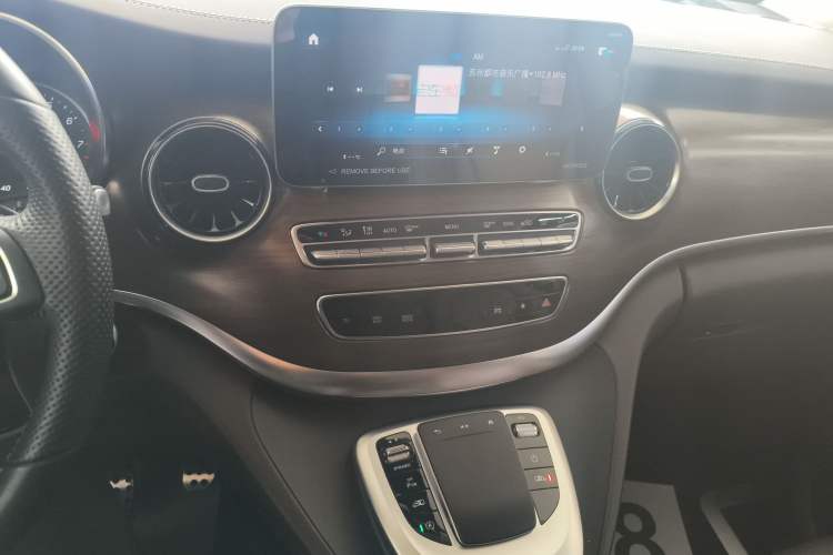 Used Mercedes-Benz V-Class 2022 V 260 L Long-wheelbase Luxury Edition
