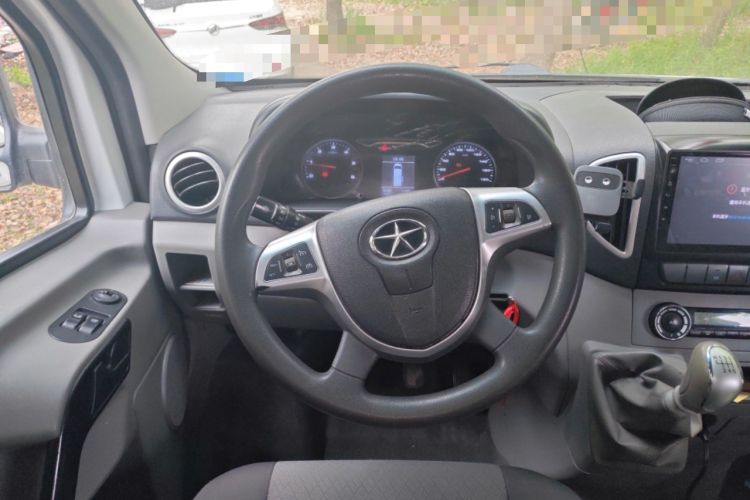 Used JAC Group Sunray 2017 1.9T Short-Wheelbase Mid-Roof Xingkuai Multi-Purpose Passenger Vehicle
