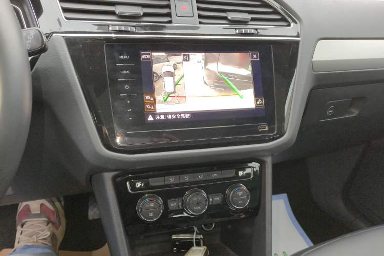 Used Volkswagen Tiguan L 2021 330TSI Automatic Two-Wheel Drive Smart Edition