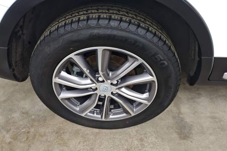 Used Geely Auto Emgrand X7 Sport 2020 1.8TD DCT Two-Wheel Drive Smart Connect 4G-Enabled Version