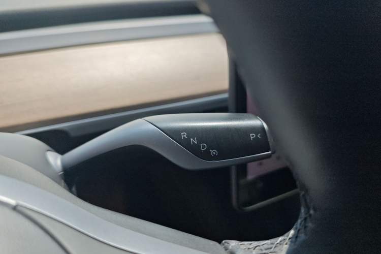 Used Tesla Model 3 2021 Standard Range Rear-Drive Upgraded Version
