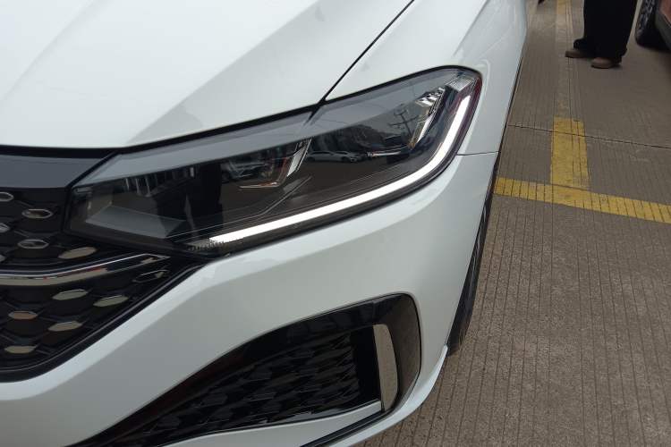 Used Volkswagen Lavida 2024 1.5L Automatic Starry Sky 5 Million Edition
