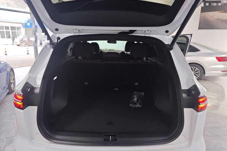 Used Geely Auto Monjaro L 2024 2.0TD High-Power Automatic Two-Wheel Drive Yunqi Version
