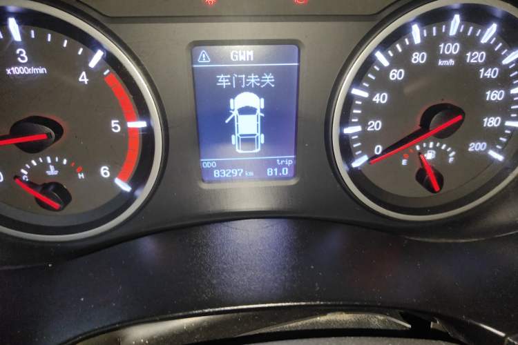 Used Great Wall Wingle 5 2017 2.0T European-spec Diesel Two-Wheel-Drive Entry-Level Big Double-Cab GW4D20D