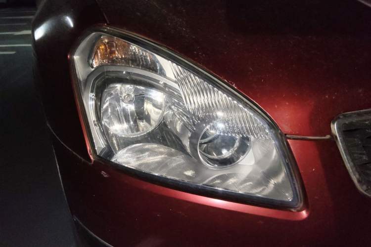 Used Nissan Qashqai 2012 1.6XE Wind 5MT 2WD Right Front Headlight