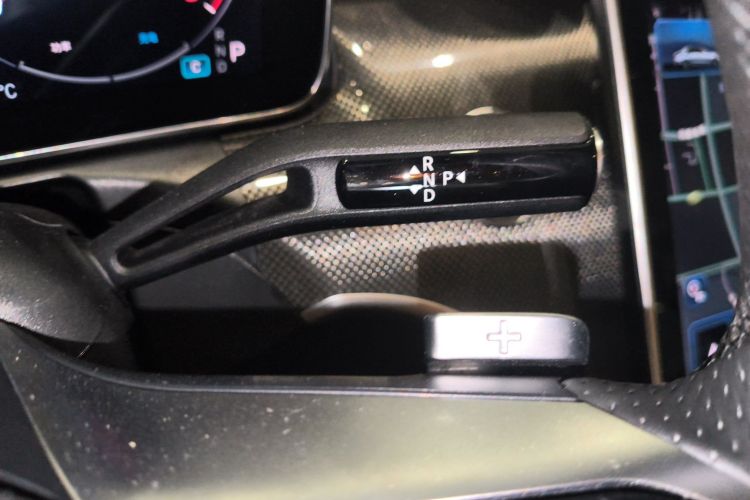 Used Mercedes-Benz C-Class 2024 Restyled C 260 L Sport Edition Gear Lever