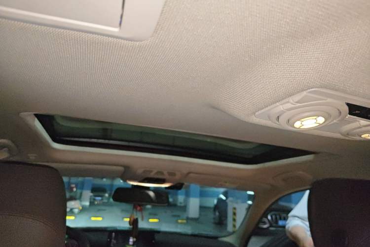 Used BMW 3 Series 2018 320Li Leading Model M Sport Package
