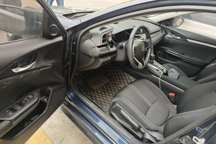 Used Honda Civic 2019 220TURBO CVT Dynamic Edition China VI Emission Standard