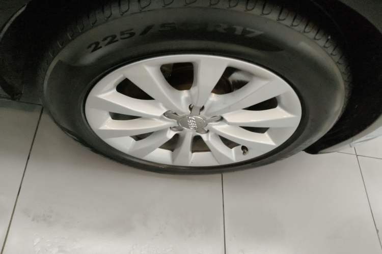 Used Audi A6L 2014 30 FSI Luxury Model
