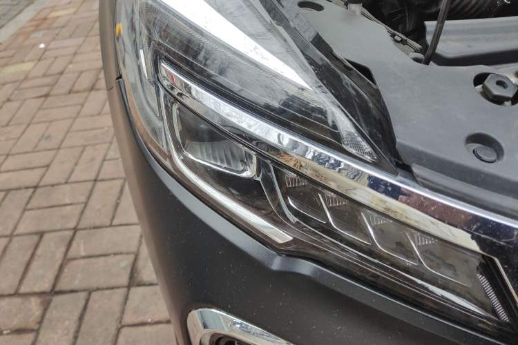 Used Buick GL8 2021 Land Cruiser Executive Class 652T Comfort Model
