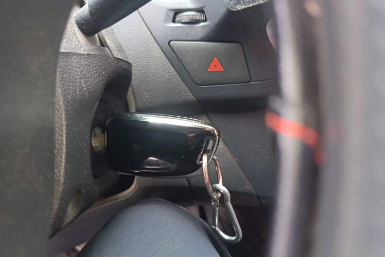 Used Dongfeng Aeolus AX3 2016 1.5L Manual Shangkue Model Vehicle Key