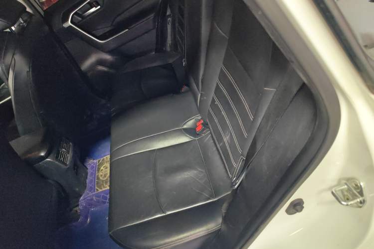 Used Toyota Wildlander 2020 2.0L CVT 4x4 Luxury Edition