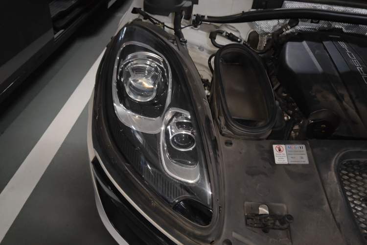 Used Porsche Macan 2017 Macan 2.0T
