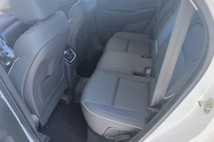 Used Hyundai Tucson 2020 280TGDi Two-Wheel-Drive GLS Fashion Edition China VI Standard
