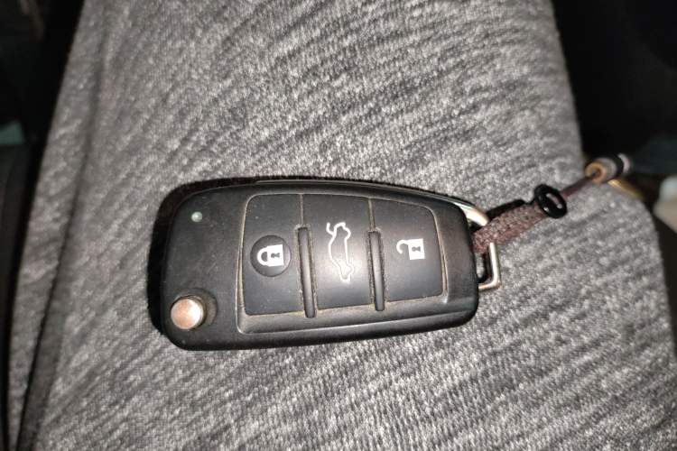 Used JAC Refine M4 2021 2.0L Manual Comfort Edition