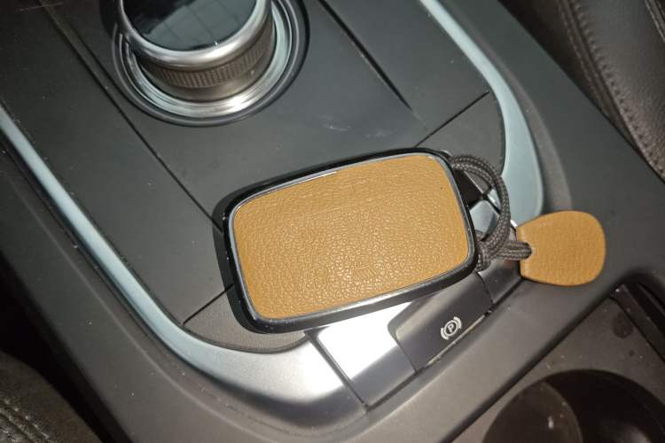 Used Land Rover Discovery Sport 2018 240 PS SE Version
