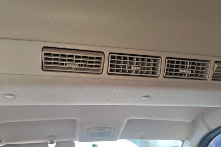 Used CHANGAN KAICHENG Ounuo S 2023 1.5L Deluxe Edition Dual-Steaming Air-Conditioned Passenger Van JL473QG 7 Seats Headliner