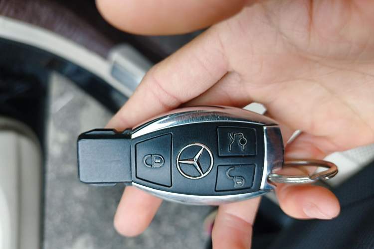 Used Mercedes-Benz S-Class 2014 S 320 L Business Model
