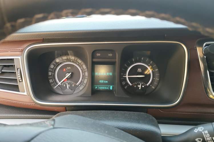 Used Buick GL8 2017 25S Luxury Version China V Standard Instrument Cluster