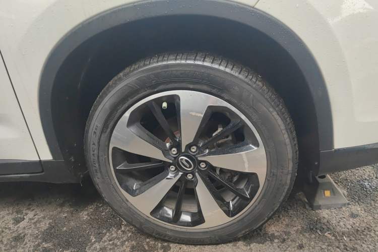 Used GAC Trumpchi GS4 2019 270T Manual Two-Wheel Drive Luxury Edition Right Front Wheel Hub