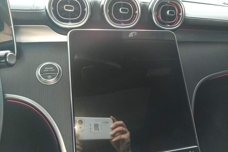 Used Mercedes-Benz C-Class 2023 Restyled C 260 L Sport Edition Audio And AC Panel