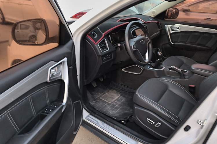 Used Geely Auto Vision X6 2016 1.8L Manual Luxury Model