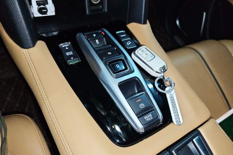 Used Honda UR-V 2020 370TURBO Four-Wheel Drive Prestige Edition Gear Lever