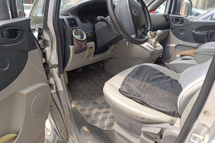 Used FORTHING Lingzhi 2016 M5 2.0L 7-seat Long-wheelbase Comfort Version