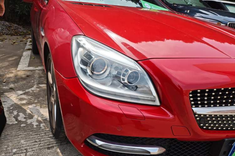 Used Mercedes-Benz SLK-Class 2011 SLK 200 Fashion Model Right Front Headlight