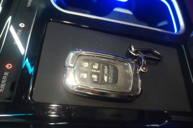 Used Honda Elysion 2024 2.0L eHEV Classic Edition