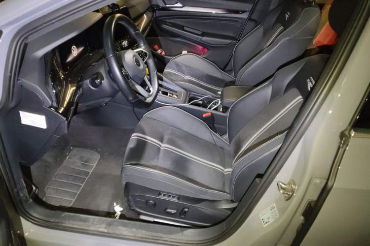 Used Volkswagen Golf 2021 280TSI DSG R-Line
