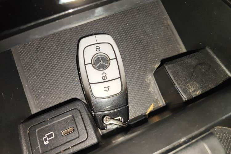 Used Mercedes-Benz A-Class 2022 Restyled A 200 L Sport Sedan Fashion Version
