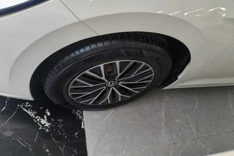 Used Volkswagen Sagitar 2025 Facelift 200TSI DSG Flyover Edition