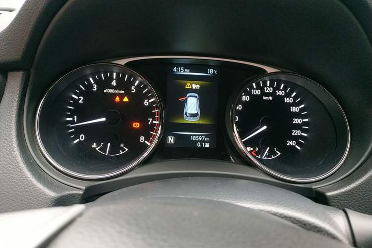 Used Nissan X-Trail 2014 2.0L CVT Comfort Edition 2WD Instrument Cluster