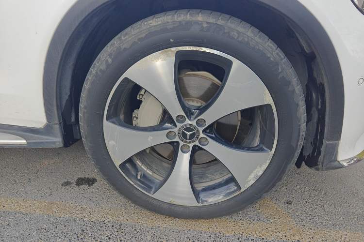 Used Mercedes-Benz GLC 2018 GLC 300 4MATIC Sport Edition
