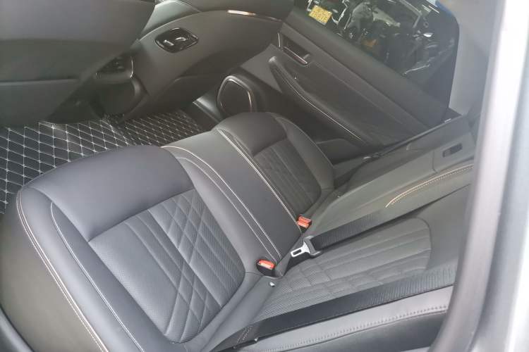 Used Baojun Enjoy 2025 Plug-in Hybrid 140km Luxury Edition