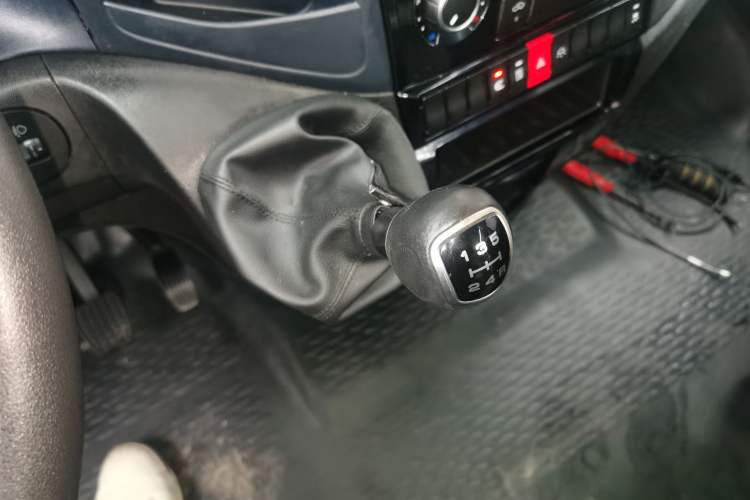 Used Iveco Eurocargo 2021 2.0T Manual Super Rui Long Wheelbase Short Overhang High Roof Side-Sliding Door F1A
