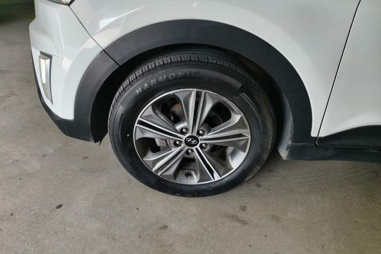 Used Hyundai ix25 2015 1.6L Automatic Two-Wheel Drive Smart GLS Trim
