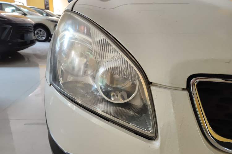 Used Nissan Qashqai 2012 2.0 XV LE CVT 2WD Right Front Headlight