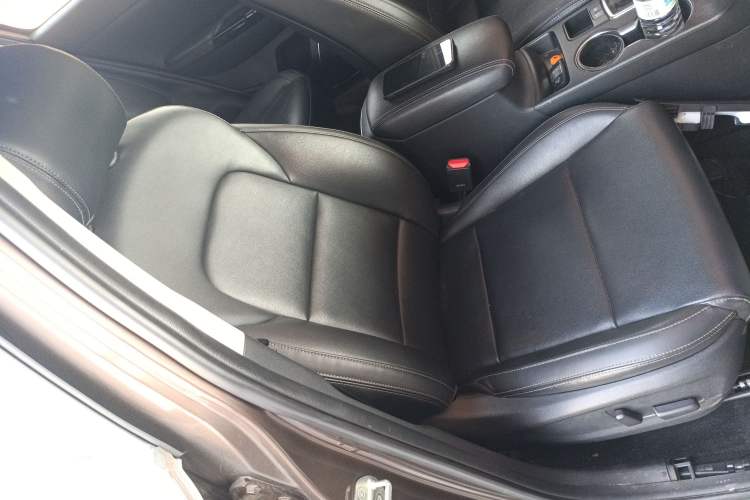 Used Kia KX5 2016 1.6T Automatic Two-Wheel Drive DLX
