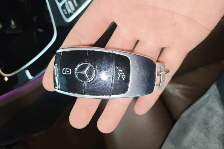 Used Mercedes-Benz E-Class 2017 E 200 L Sport 4MATIC