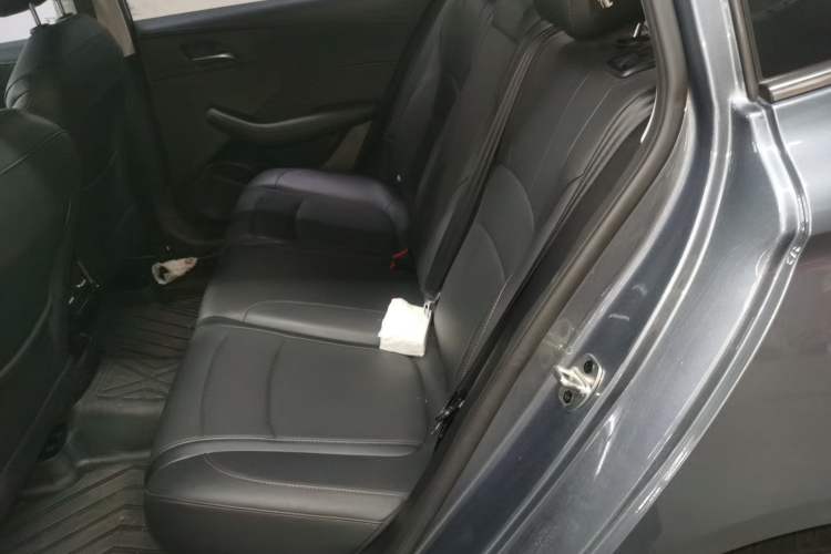 Used Roewe i5 2023 1.5L CVT Luxury Edition Left Rear Seat