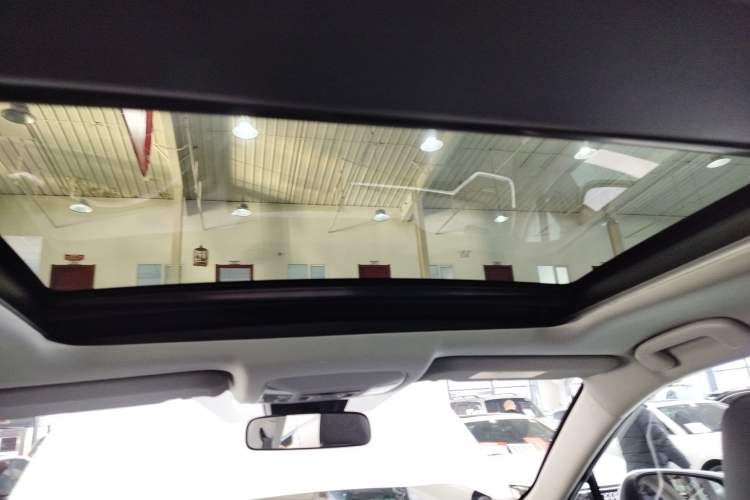 Used Toyota RAV4 2023 2.0L CVT Two-Wheel Drive Fashion Plus Edition
