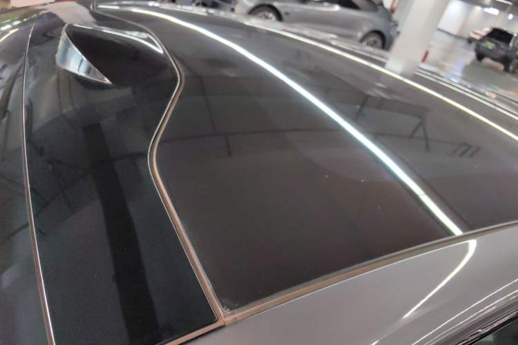 Used Zeekr 001 2025 YOU Edition 100 kWh All-Wheel Drive
