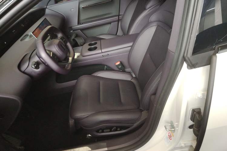 Used Avatr 06 2025 Ultra Pure Electric Edition