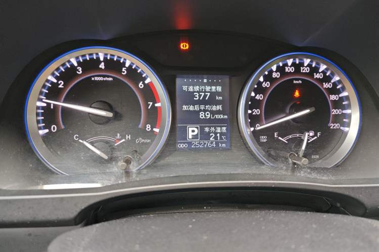 Used Toyota Highlander 2015 2.0T Four-Wheel Drive Luxury Edition 7-Seater Instrument Cluster