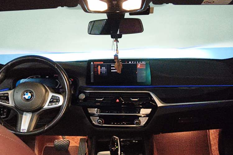 Used BMW 5 Series 2021 525Li M Sport Package
