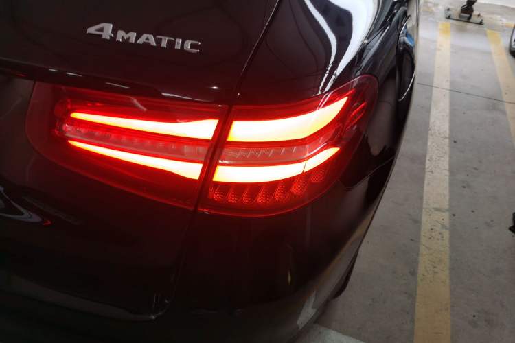 Used Mercedes-Benz GLC 2018 Facelift GLC 200 4MATIC
